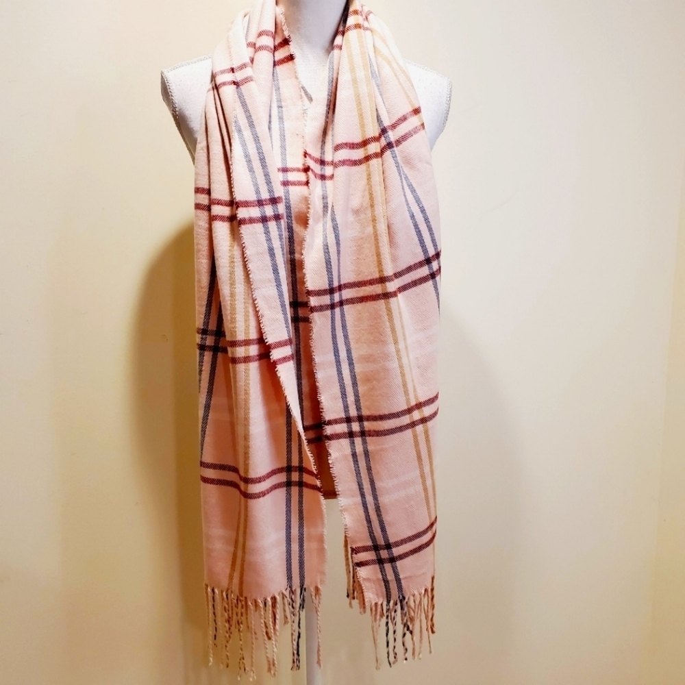 Steeve Madden plaid Fringe  scarf
